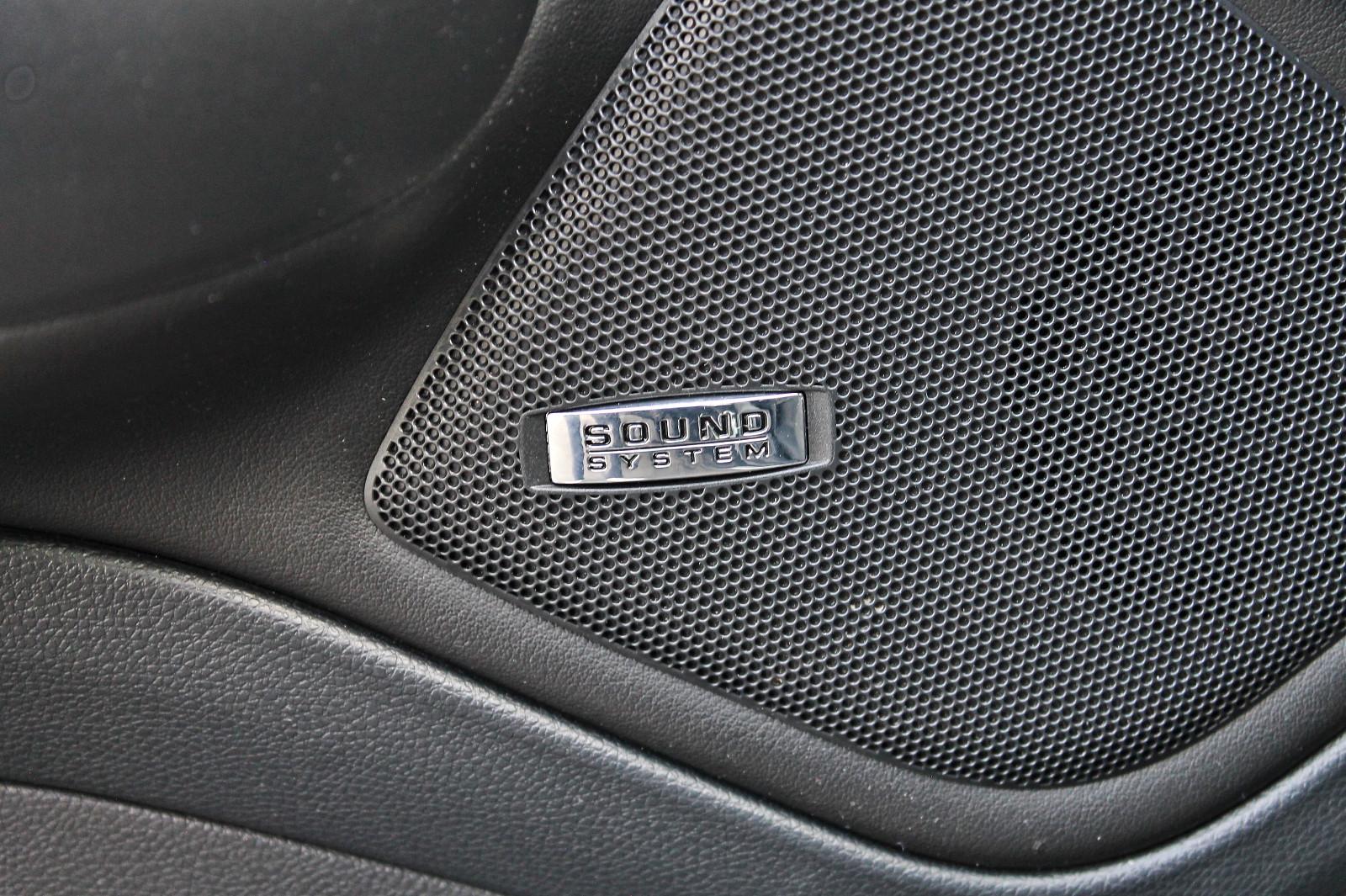 Skoda Octavia Combi RS 2.0 TSI 200 ch BVM / 165 000 km / Alcantara / Bi-Xénon / Sièges chauffants