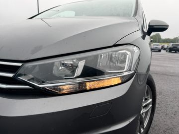 Volkswagen Touran - 2
