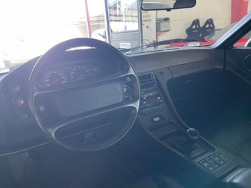 صورة مصغرة 11 لـ 1988 Porsche 928