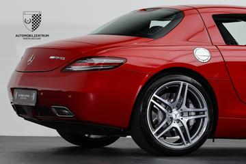 2012 Mercedes-BENZ SLS AMG — миниатюра 16