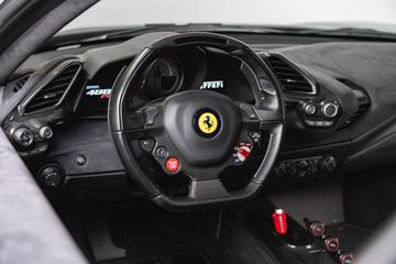 2019 Ferrari 488 PISTA — миниатюра 19