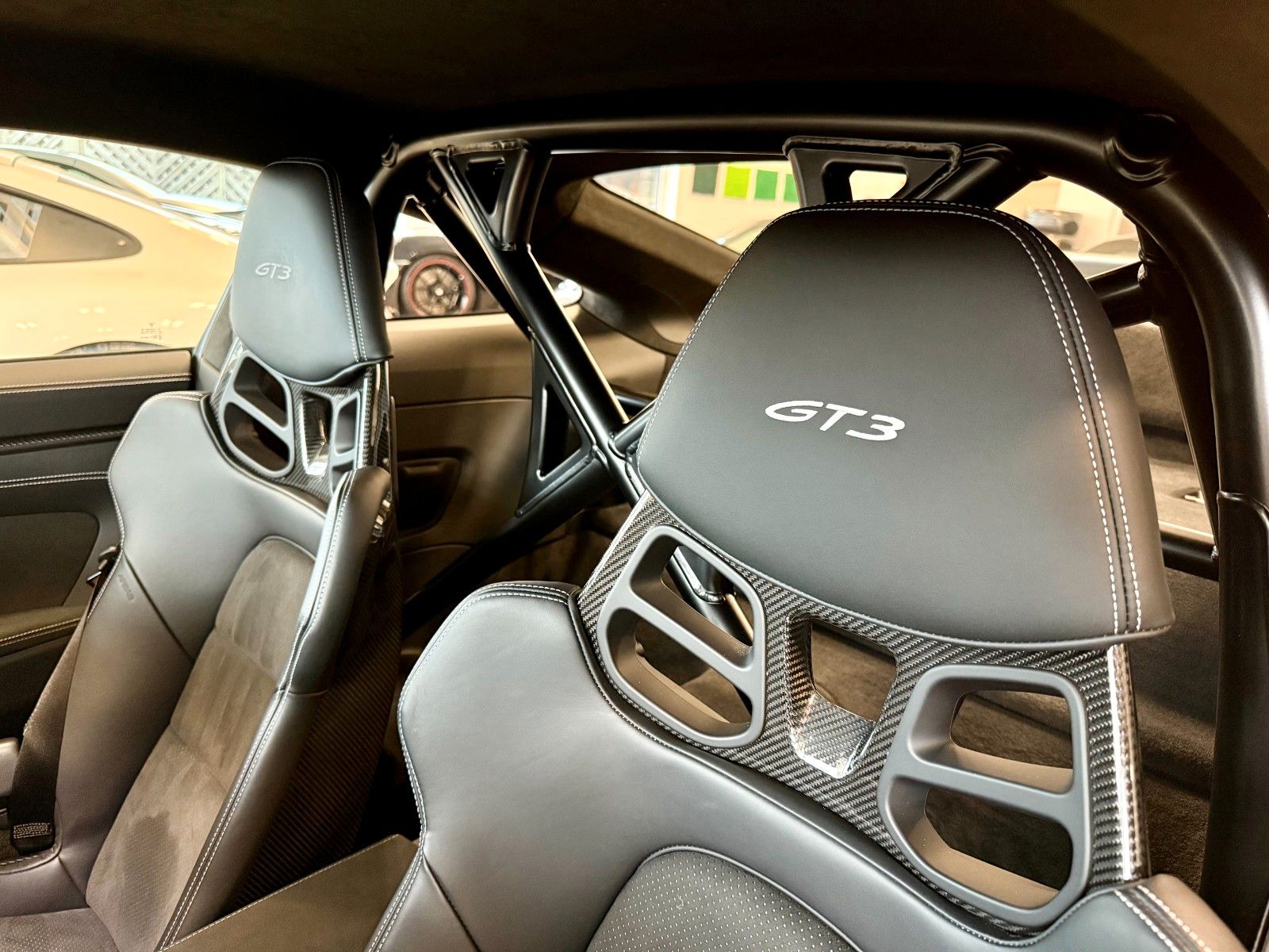 Fahrzeugabbildung Porsche 911 992 GT3 Clubsport/Carbon/BOSE/Schalensite