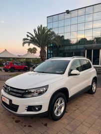 Volkswagen Tiguan - 5