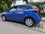 Hyundai i20 Trend / AUTOMATIK - Hyundai i20 Gebrauchtwagen in München