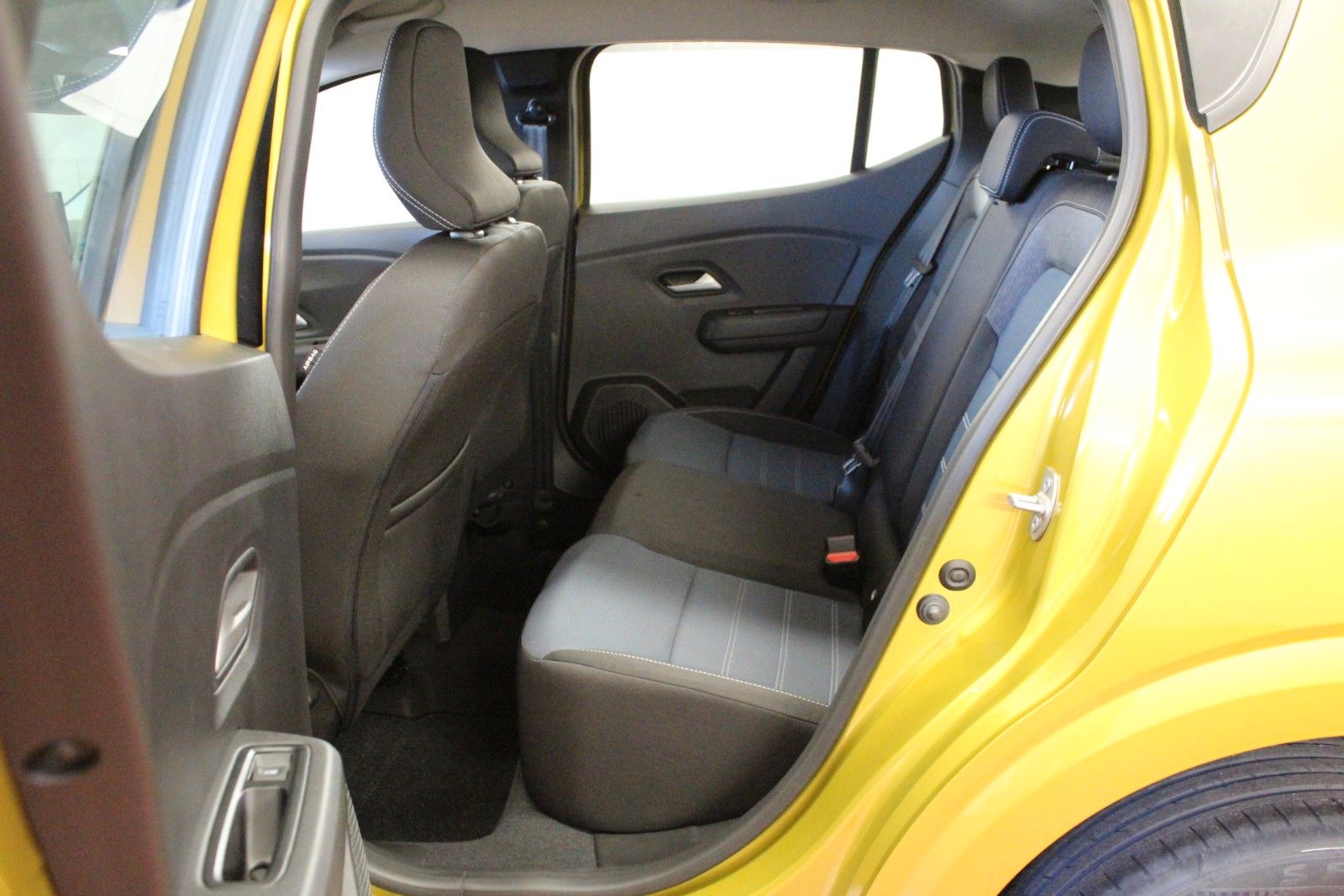 Fahrzeugabbildung Dacia Sandero TCe 100 Journey*Winterpaket* *MJ 2026