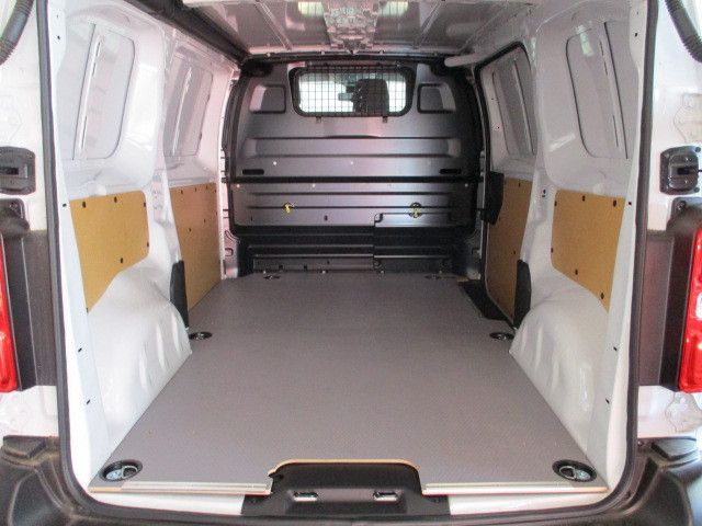 Fahrzeugabbildung Toyota Proace Kasten 2.0 D-4D L1 Kasten Meister Navi