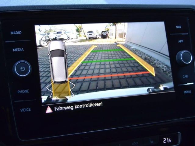 Passat Variant 2.0 TDI DSG Business LED/NAVI+VZE