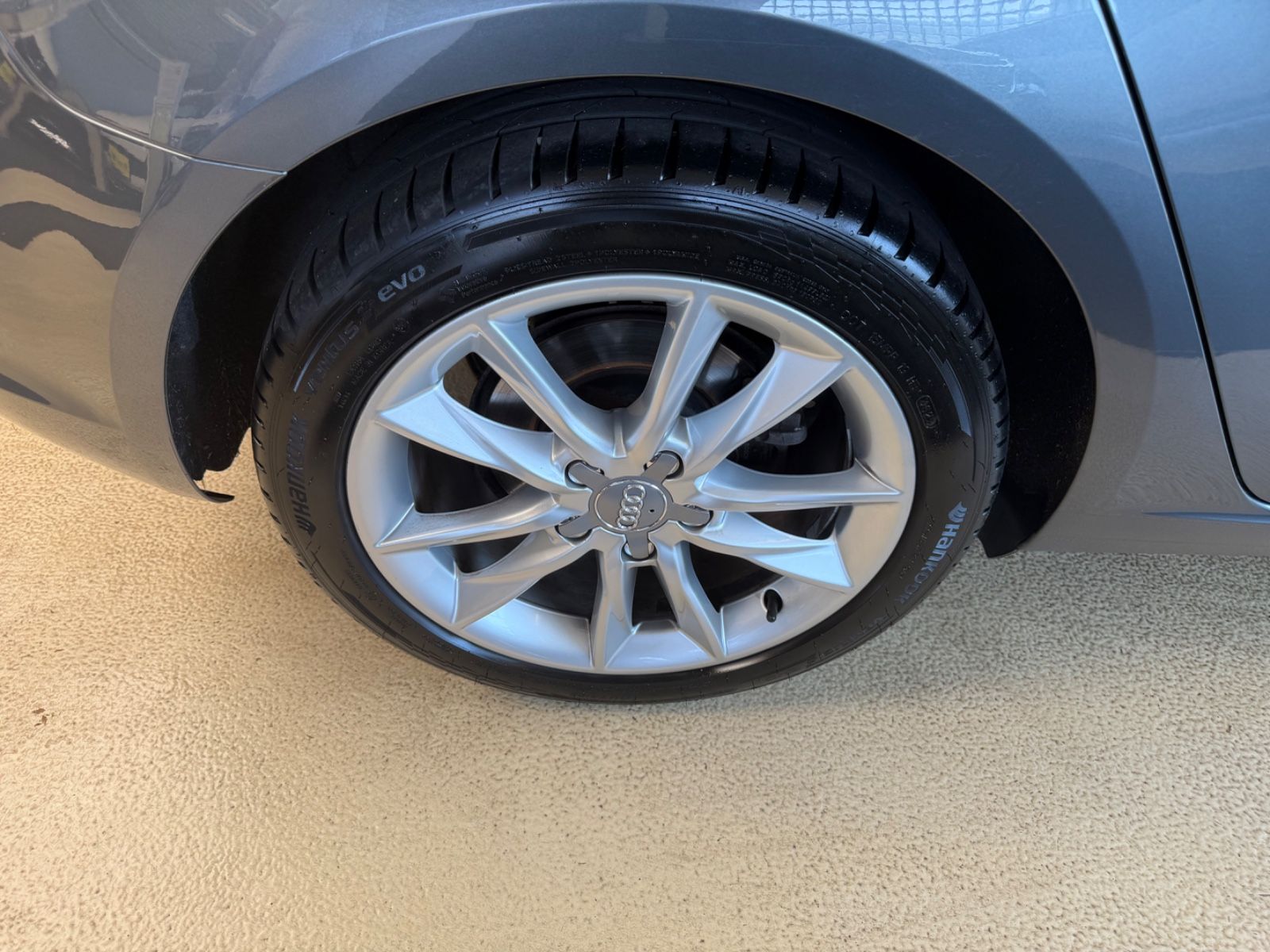 Fahrzeugabbildung Audi A3 Sportback 2.0 TDI attraction quattro