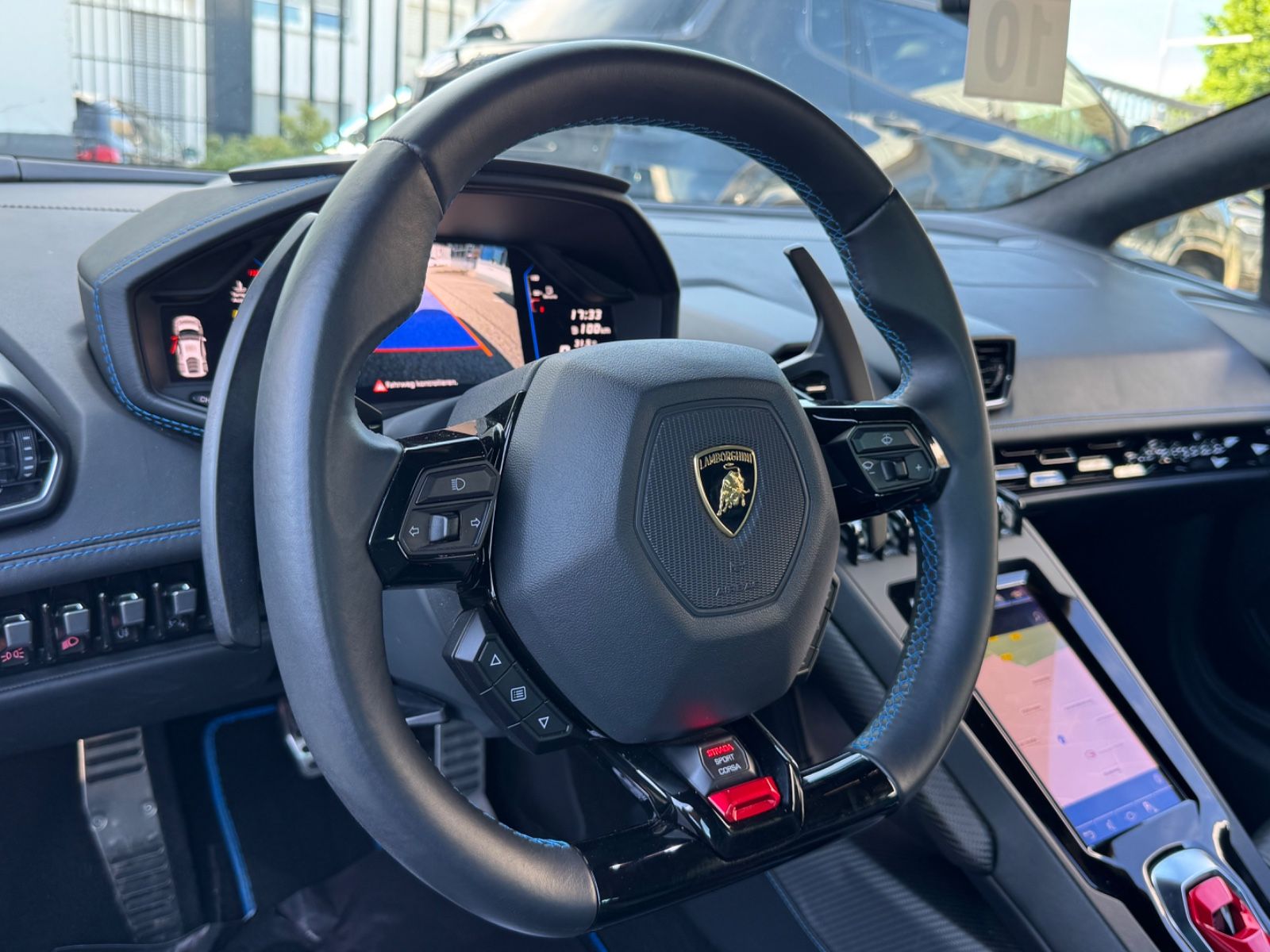 Fahrzeugabbildung Lamborghini Huracán EVO V10 /LIFT/SENSONUM/KAMERA/ACC