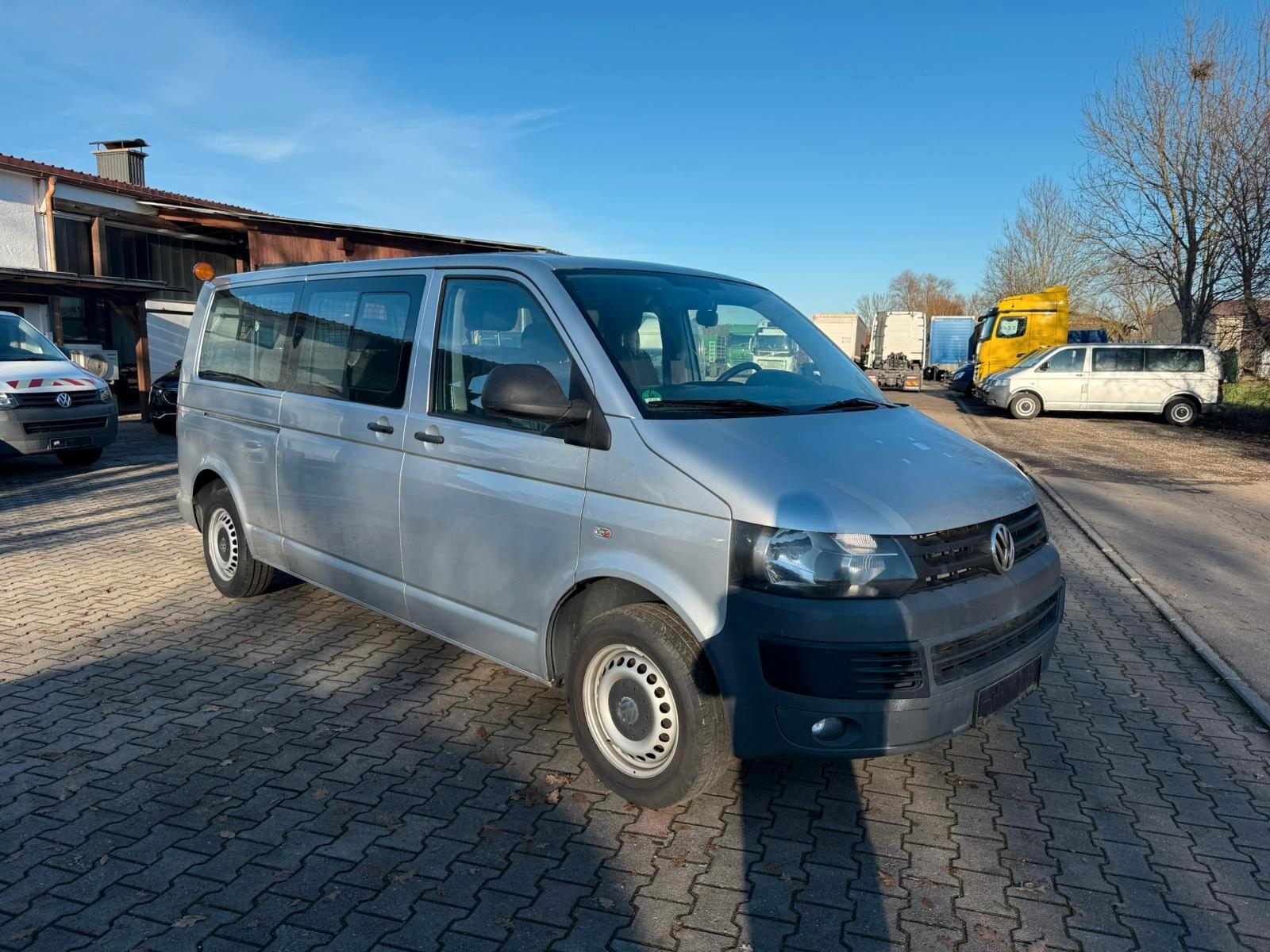 Volkswagen T5 Lang 7 Sitzer Ex Behörde