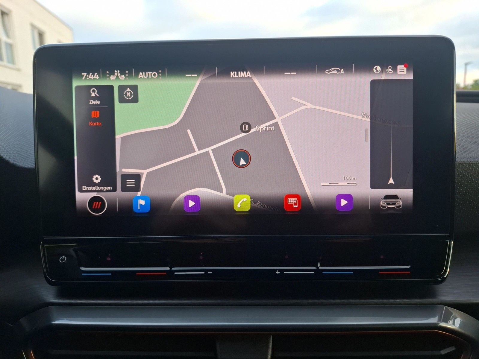 Fahrzeugabbildung CUPRA Leon ST VZ 4Drive DSG LED AHK Navi AID ACC RFK S