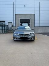 Mercedes-Benz E 500 7G-TRONIC Avantgarde/4 Zonen - Mercedes-Benz E 500 in Duisburg