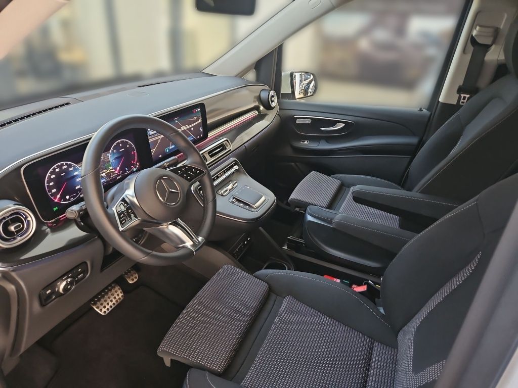 Fahrzeugabbildung Mercedes-Benz V 250 STYLE lang Liege-Paket 7 Sitze 2,5tAHK EAS