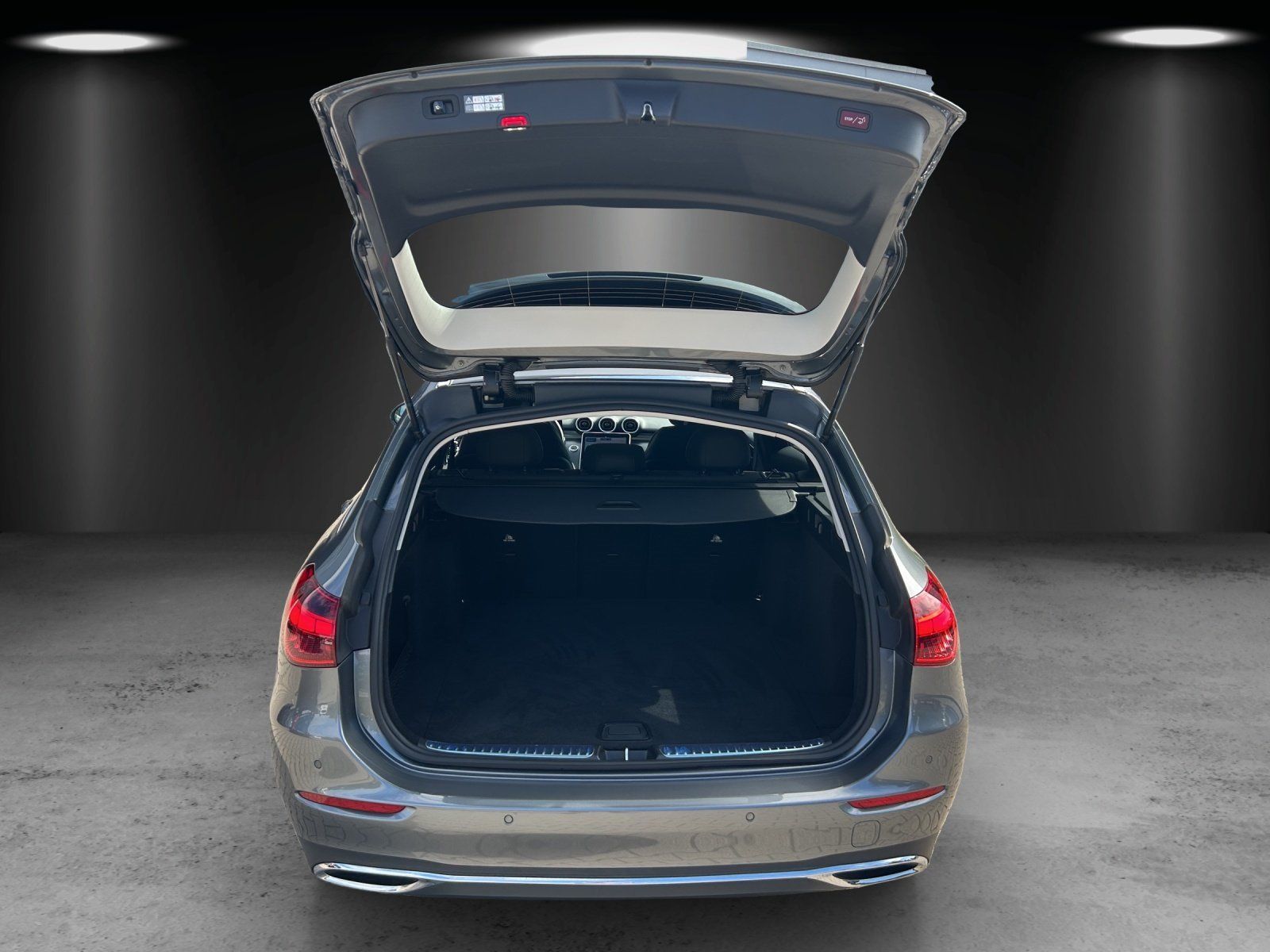 Fahrzeugabbildung Mercedes-Benz C220d 4M T Standhz AHK Memo SpurPkt LED el.Heckk