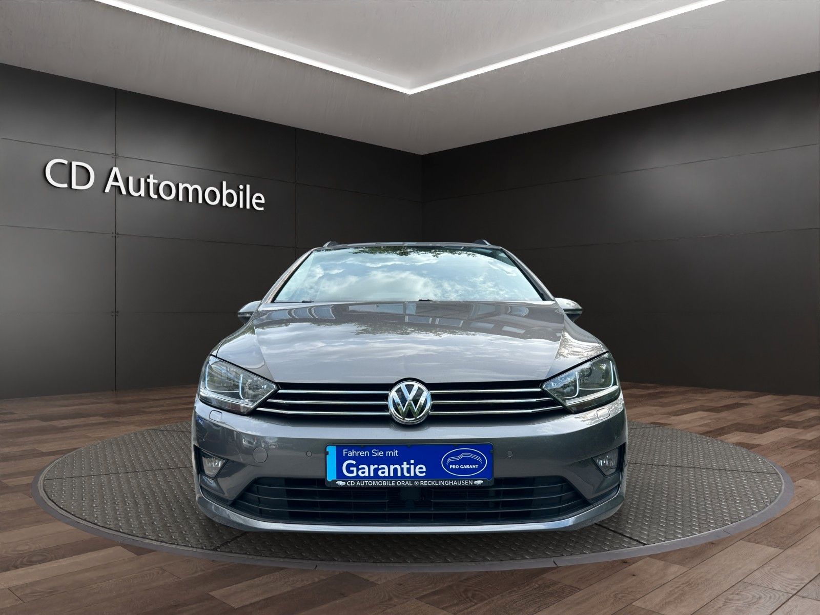 Fahrzeugabbildung Volkswagen Golf Sportsvan VII Trendline Automatik/BMT/