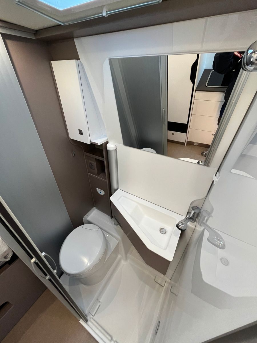 Fahrzeugabbildung Bürstner Eliseo C 602