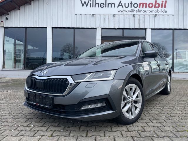 Skoda Octavia Combi Ambition iV Matrix Beam Kamera AHK