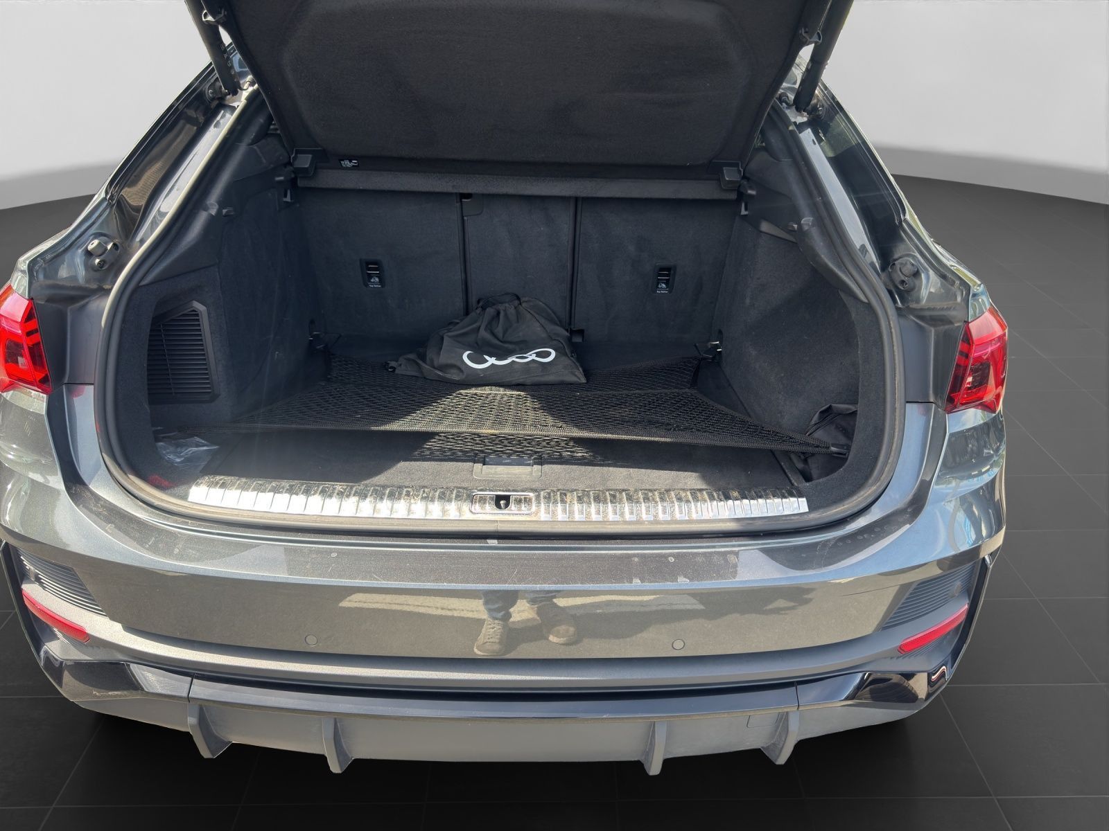 Audi Q3 Sportback 45 TFSIe 2x S LINE LM19 LED KAMERA foto 16