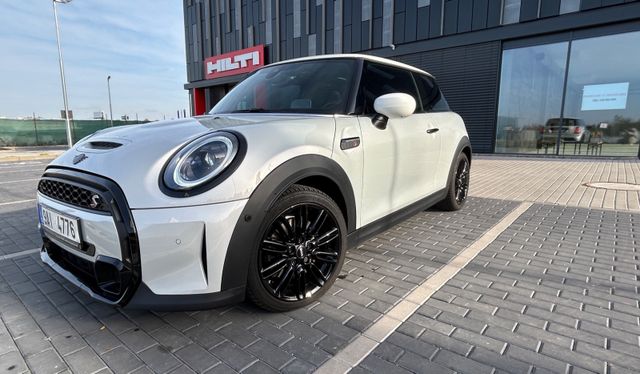 MINI Cooper S MINI Yours Trim Steptronic MINI You...