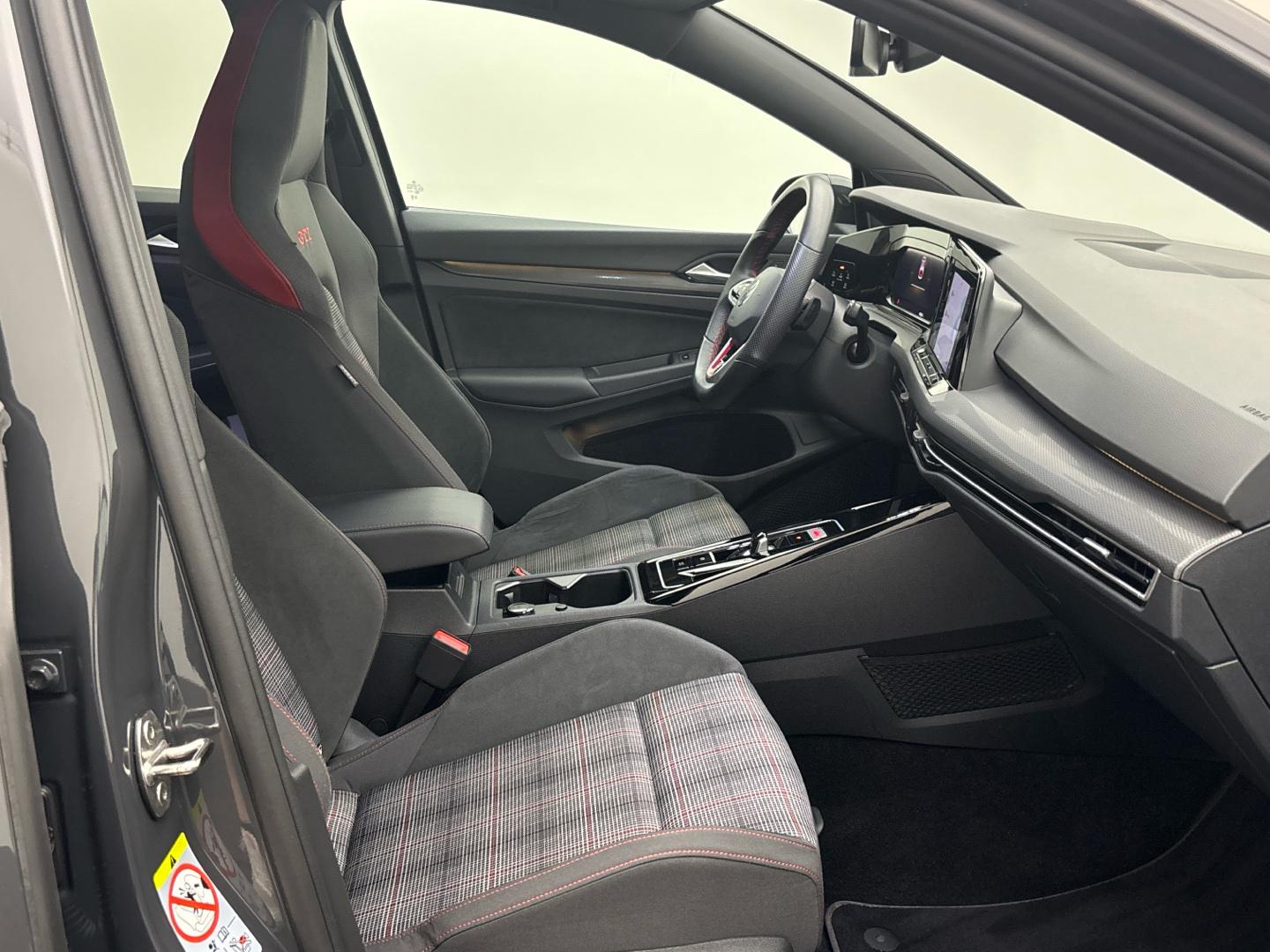Volkswagen Golf VIII GTI 2.0 TSI DSG CarPlay LED ACC, миниатюра 10