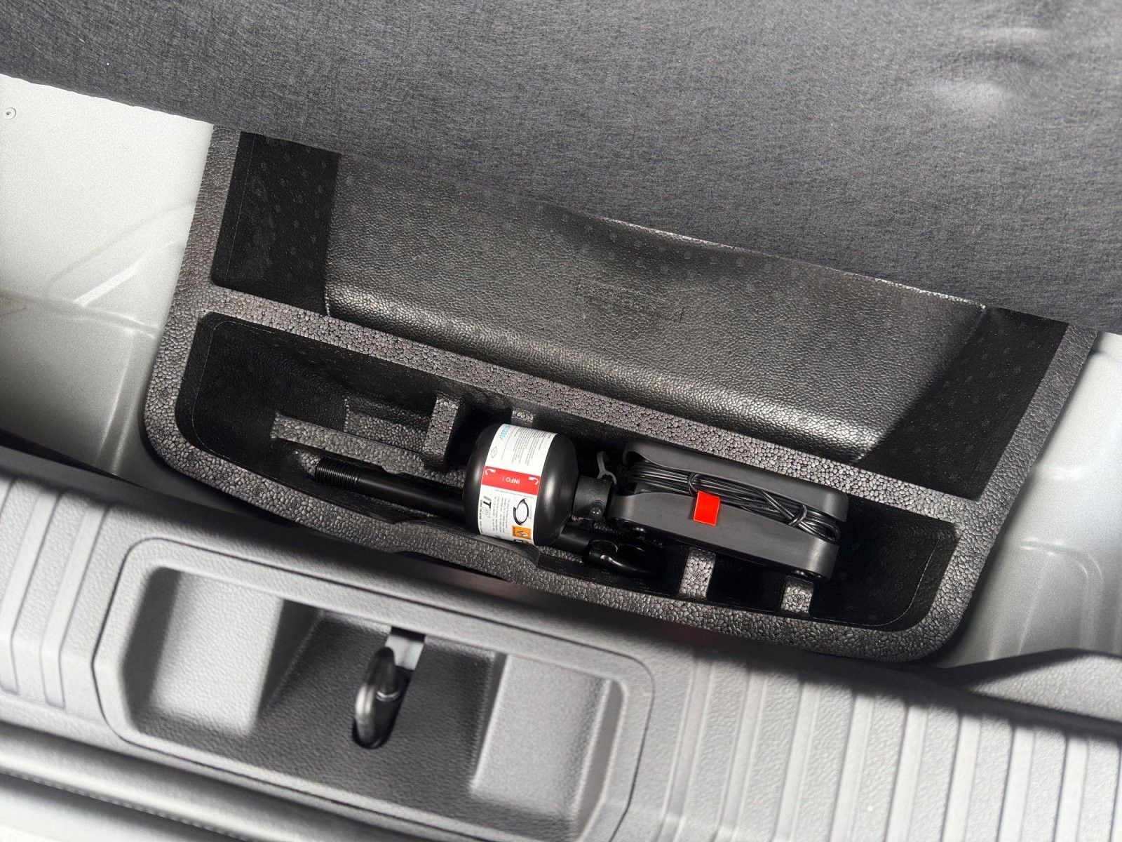 Mitsubishi Grandis - Bild 21
