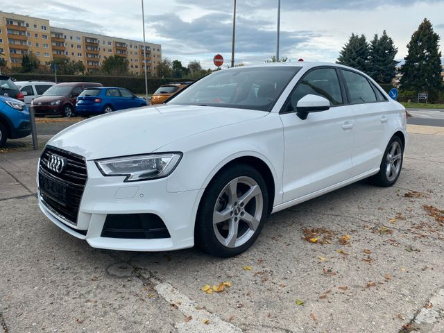 Audi A3 Limousine 30 TFSI sport