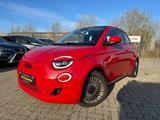 Fiat 500 e Red Cabrio  *Batterie-Zertifikat*LED*PDC* - Fiat 500e Gebrauchtwagen in Hamburg