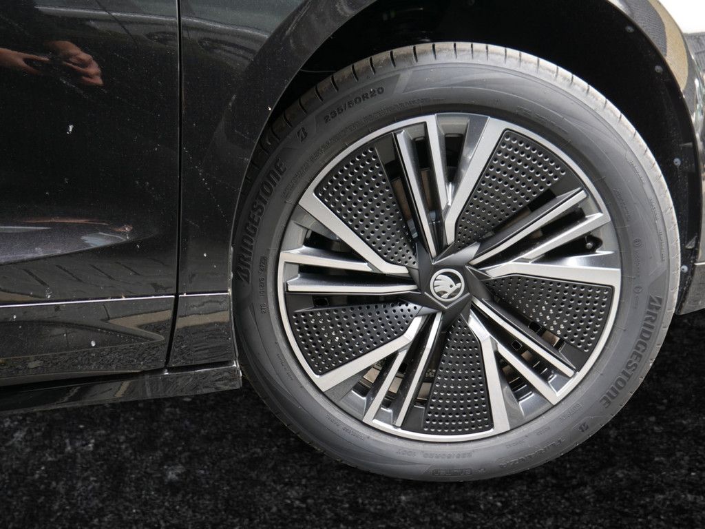 Skoda Enyaq - Bild 5