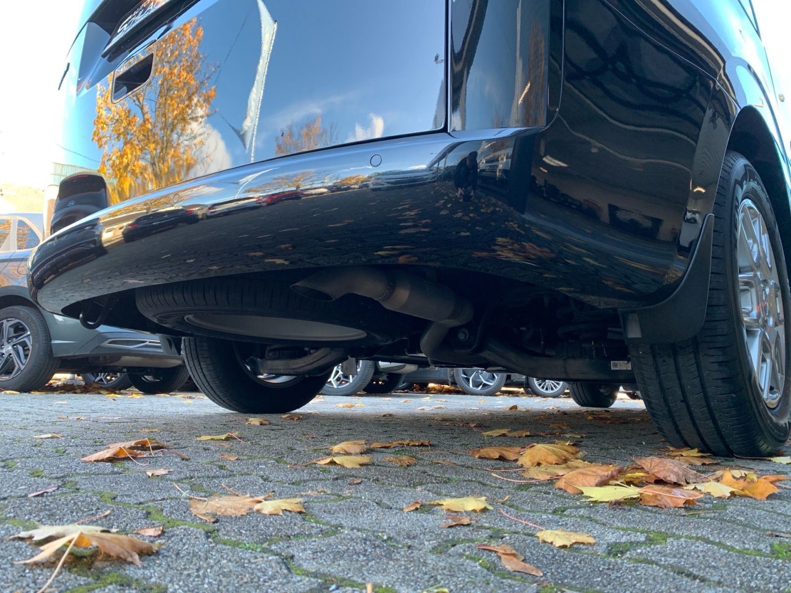 Fahrzeugabbildung Hyundai STARIA 2.2 CRDi Trend 8-AT 9-Sitzer ParkPak.