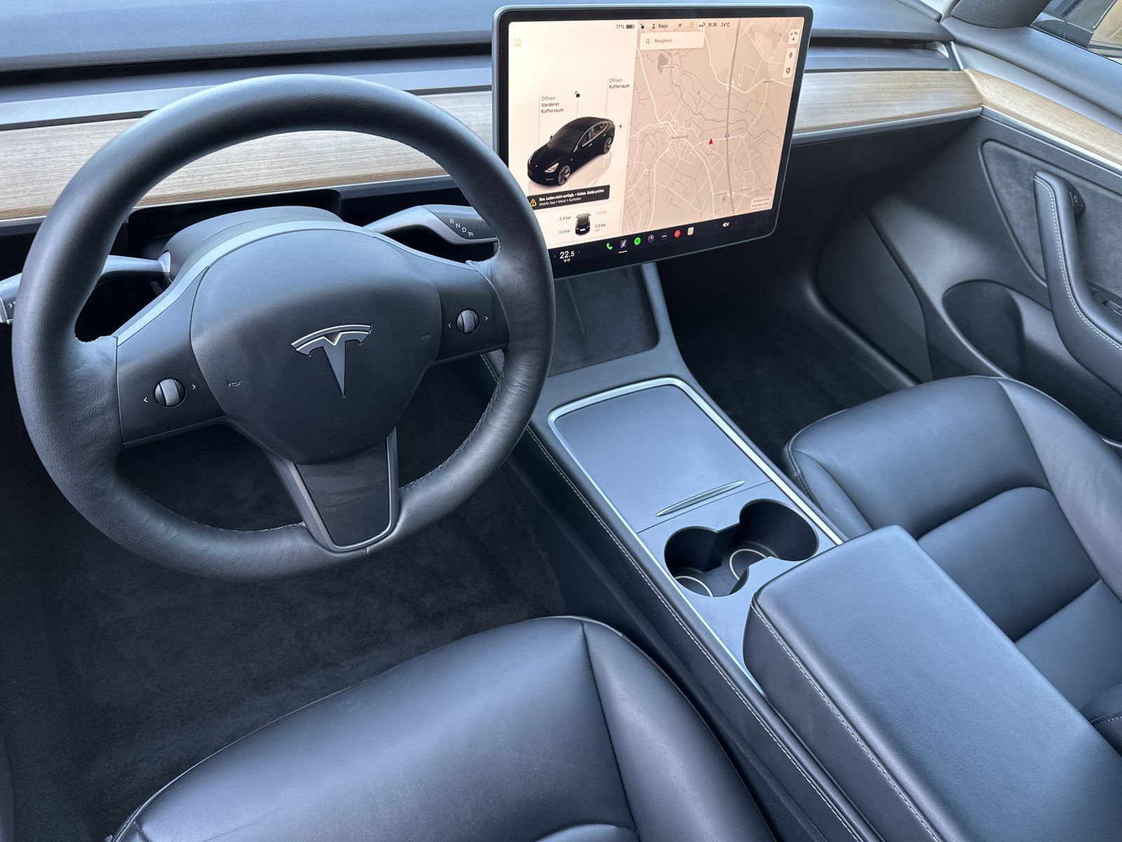 Fahrzeugabbildung Tesla Model 3 RWD NAV+LED+ACC+KAMERA+PANORAMA+1HD+18ZO