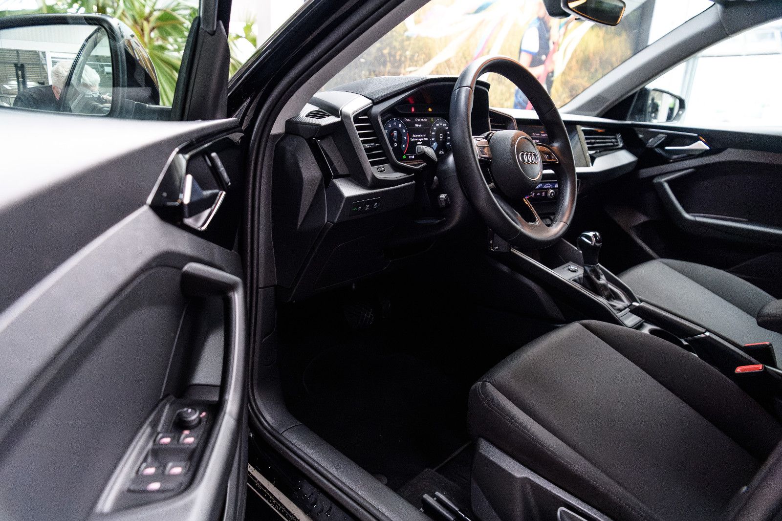 Fahrzeugabbildung Audi A1 Sportback 25 TFSI basis