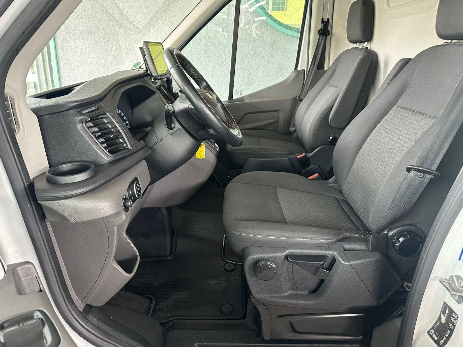 Fahrzeugabbildung Ford TRANSIT 350 L3H3 Automatik*AHK*KLIMA*TEMPO*Bi-XE