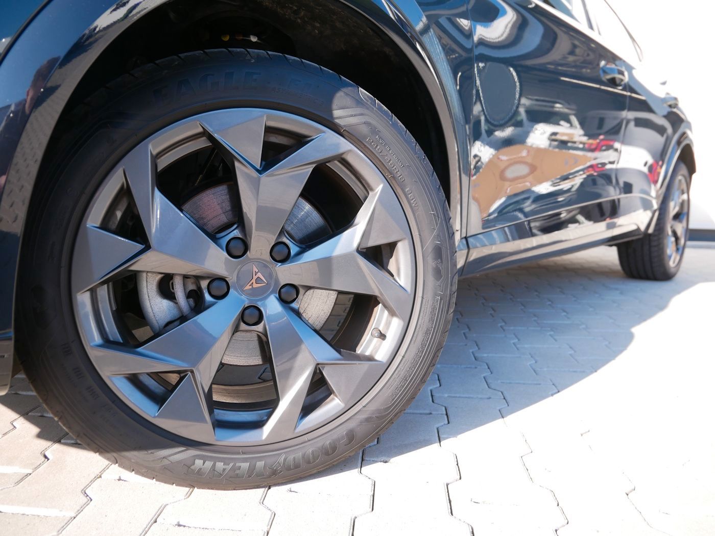 Fahrzeugabbildung CUPRA Formentor 1.5 eTSI NEU45T DSG ACC SHZ+LHZ Kamera