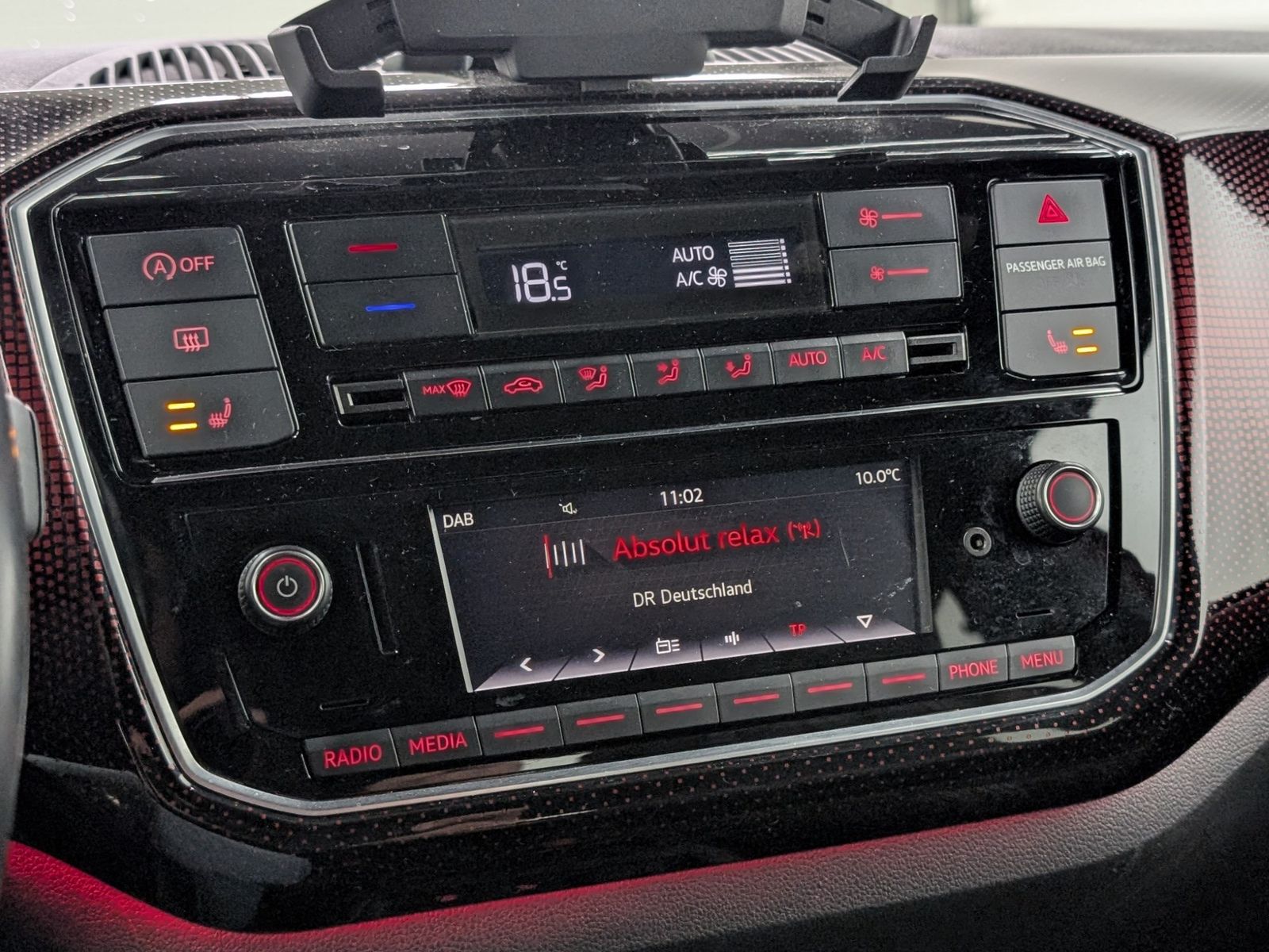 VW up ! GTI 1.0 TSI SHZ LED DAB – Bild 22