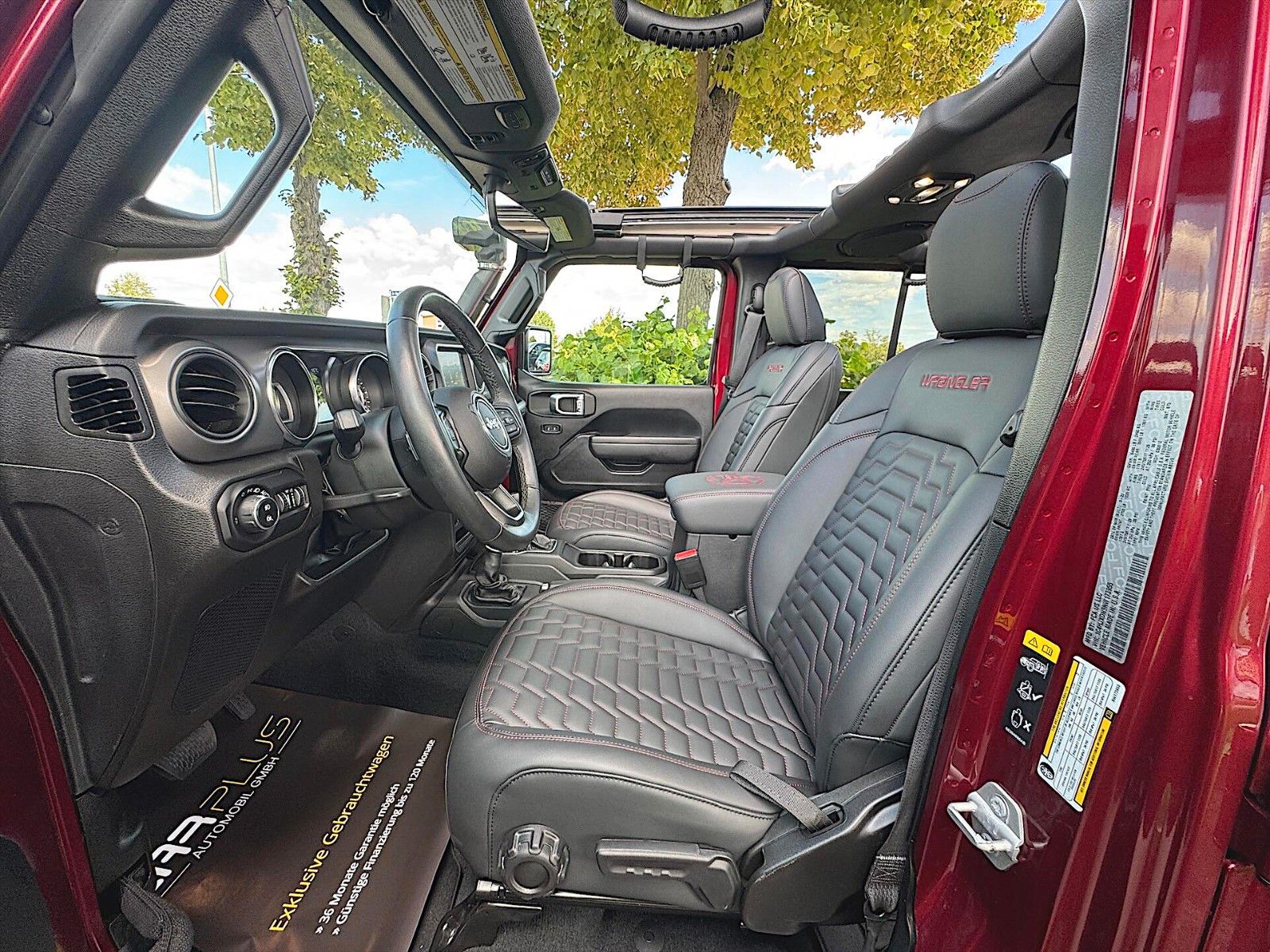 Fahrzeugabbildung Jeep Wrangler 2.0 T Unlimited SPORT S OFFROAD 4x4 19%