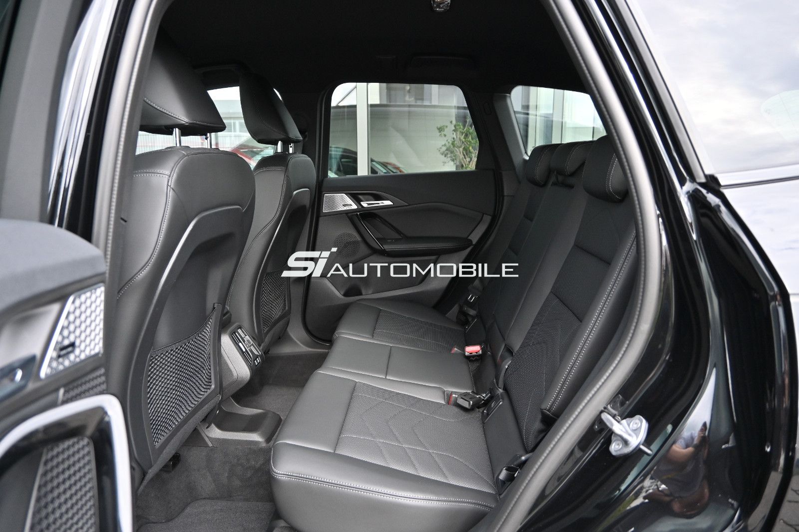 Fahrzeugabbildung BMW X1 xDrive20d °ACC°AHK°ADAPT.LED°HUD°HARMAN°360°