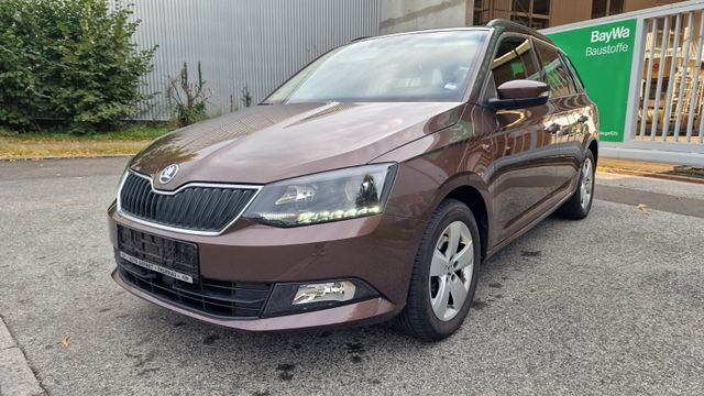 Skoda Fabia Combi Style*1Hand *SHZ*Tempomat*