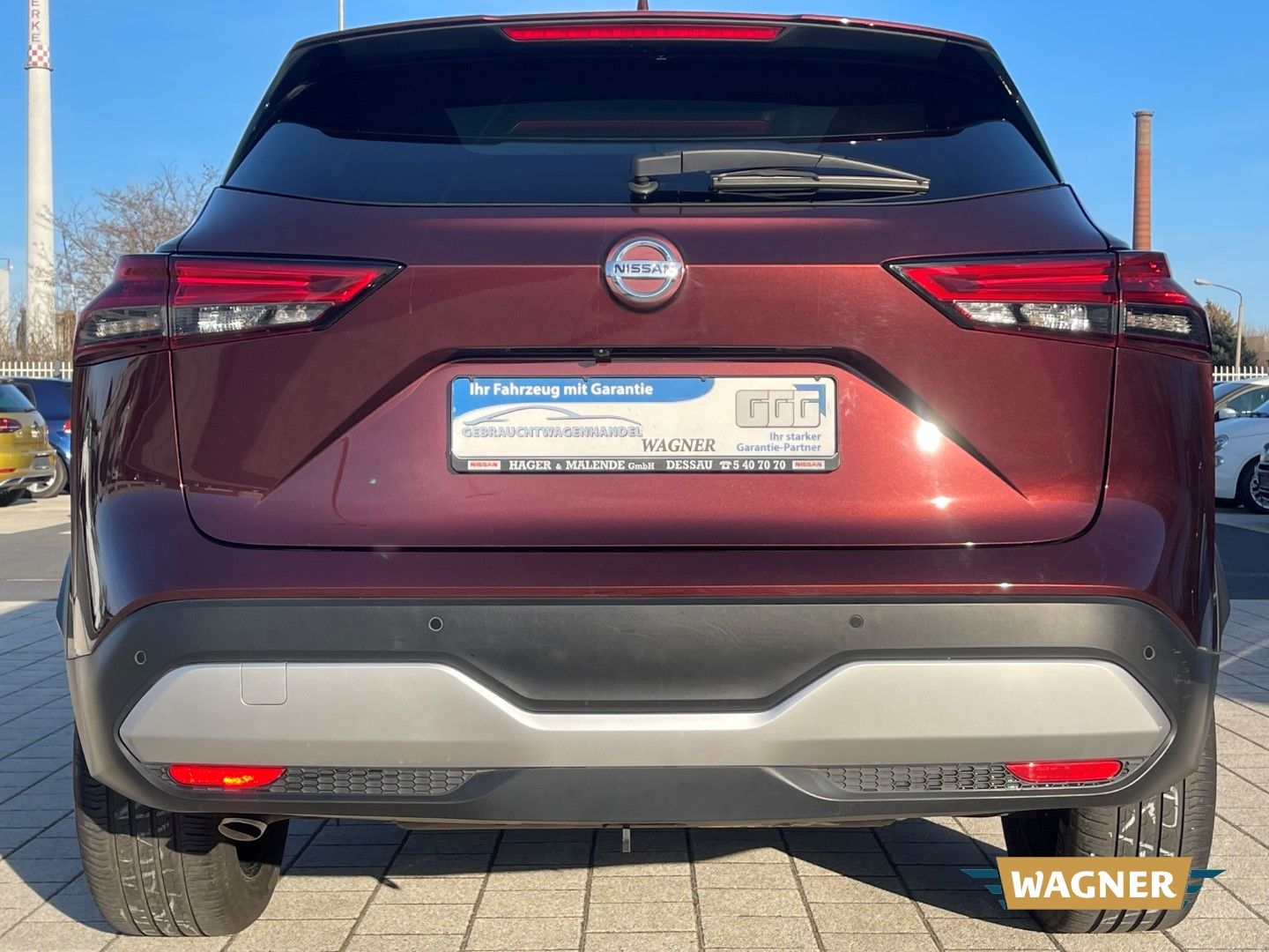 Fahrzeugabbildung Nissan Qashqai Tekna 4x4 1.3 DIG-T MHEV Hybrid