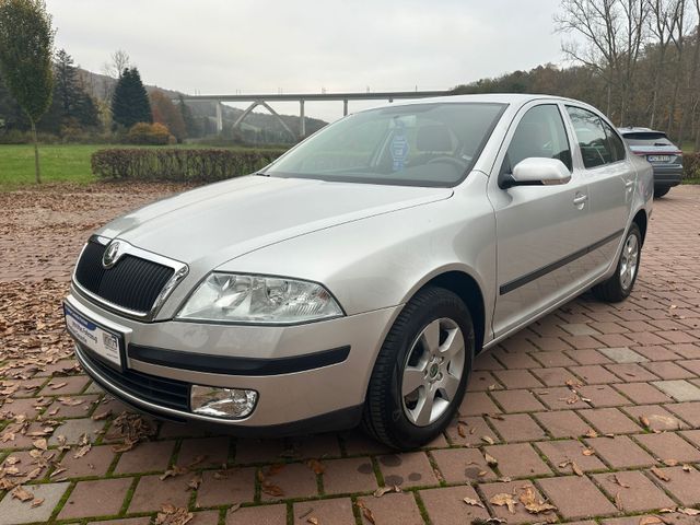 Skoda Octavia 1.6 Ambiente*2.Hand*TÜV 02.2026*