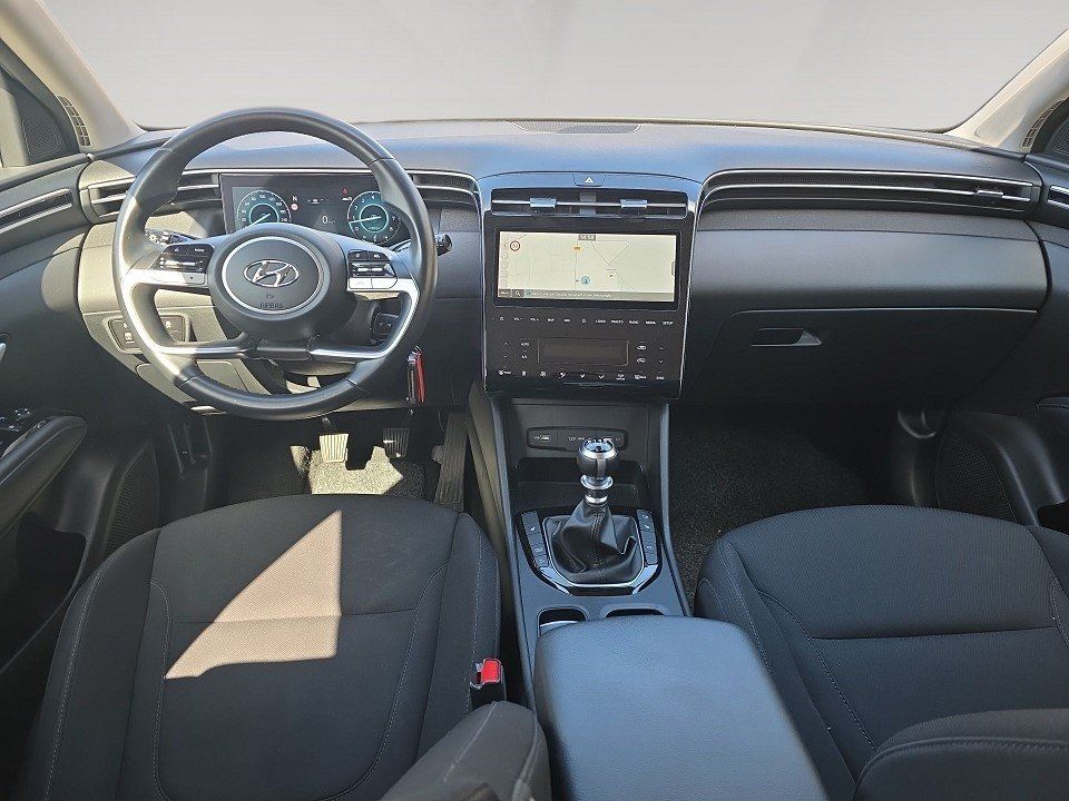 Fahrzeugabbildung Hyundai Tucson 1.6  150PS M/T SELECT Funktions-Paket, Na