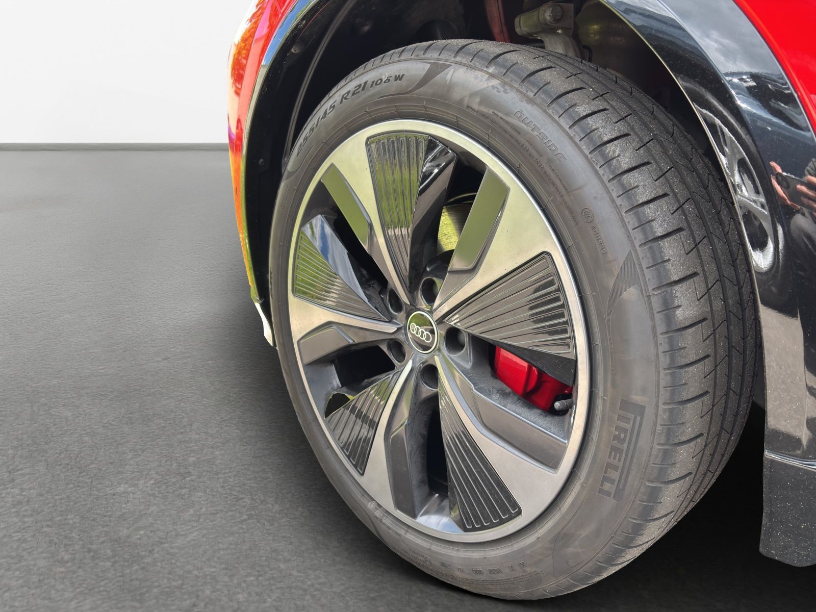 Audi Q6 e-tron - Bild 13