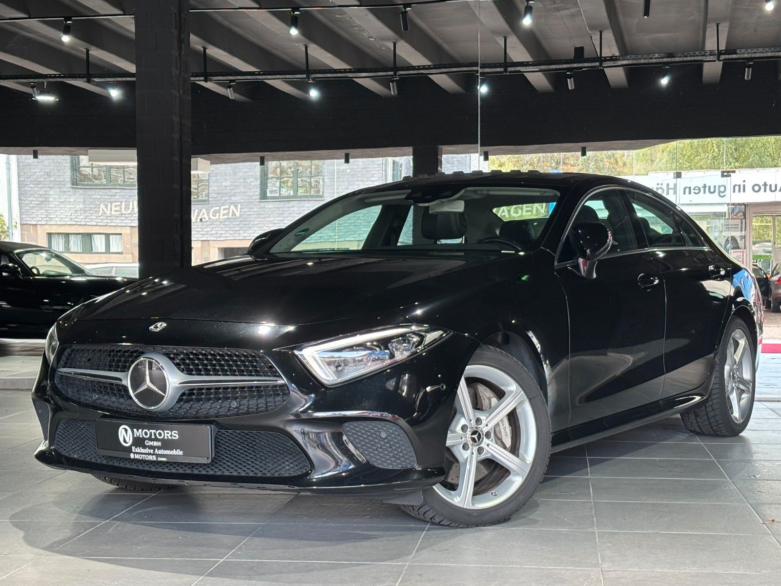 Fahrzeugabbildung Mercedes-Benz CLS 350d *Widescreen*Burmester*Memory*S-Dach*