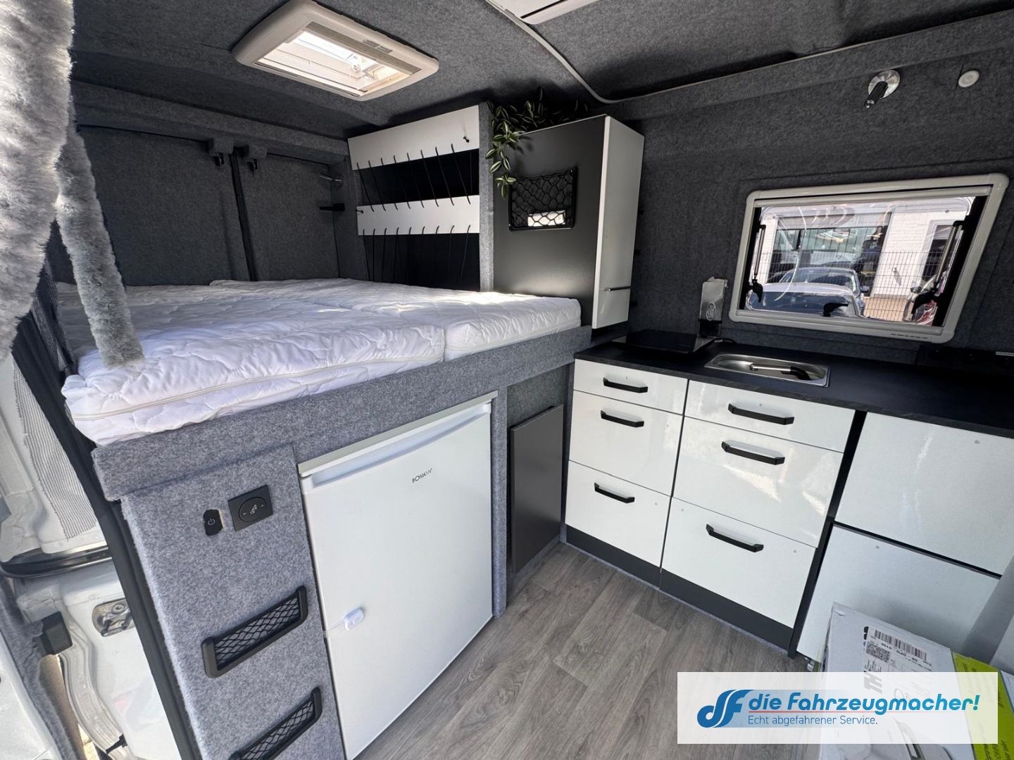 Fahrzeugabbildung Ford Transit Kasten 310 L2 Trend *WOHNMOBIL UMBAU* DA