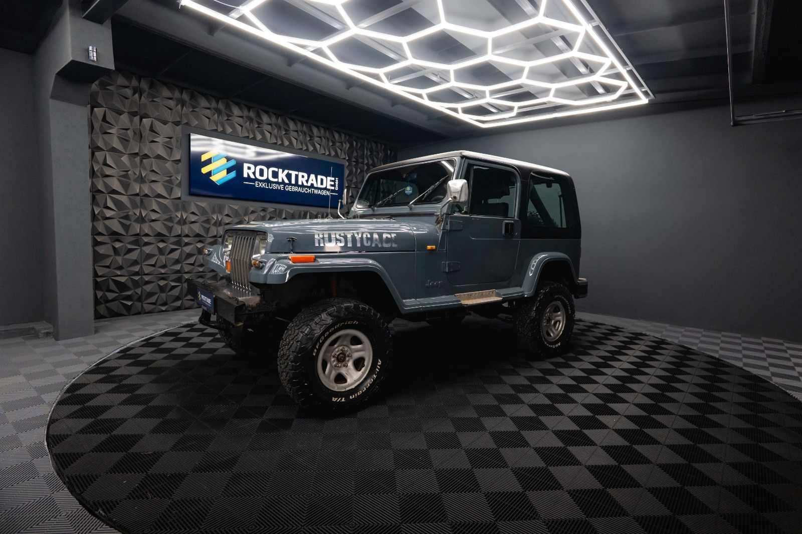 Fahrzeugabbildung Jeep Wrangler 4.0 Offroad 4x4 H-Zulassung *HardTop*