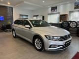 Volkswagen PASSAT 2.0TDI*DSG*NAV*LED*KAM*ACC*KEY*MASS*1H - Volkswagen Passat Variant Gebrauchtwagen