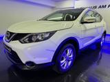 Nissan Qashqai Acenta 2xPDC CAM PANO NAV SPUR TEMPO DAB - Nissan Qashqai Gebrauchtwagen in Duisburg