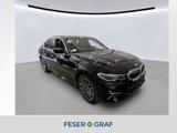 BMW 320 i A Luxury Line AHK*LiveCP*HiFi*SHZ*Innovati - BMW 320: Limousine, 320i