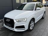 Audi Q3 sport quattro S-Line Sport S-tronic - Audi Q3 sport mit Benzin-Antrieb