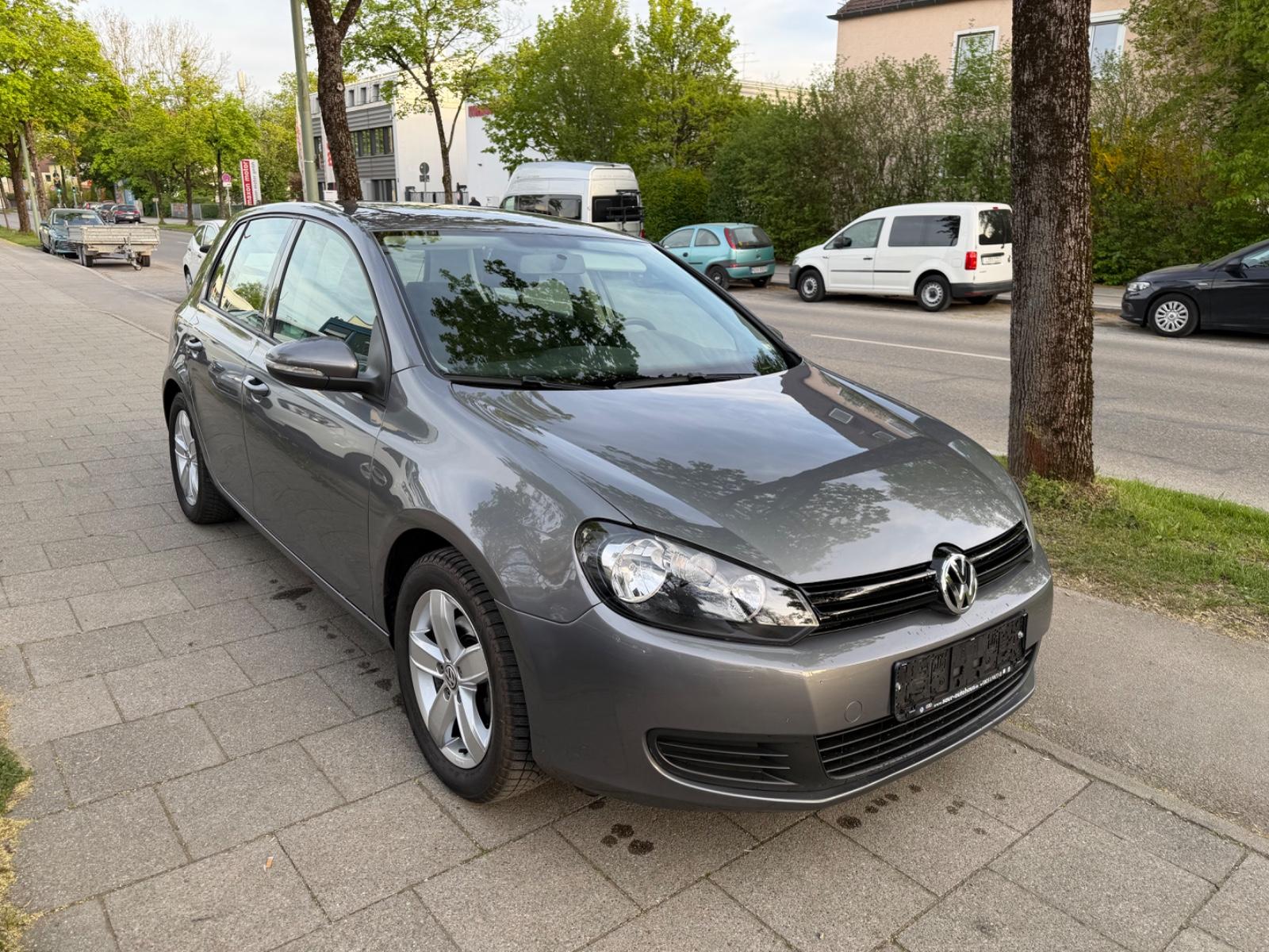 Volkswagen Golf VI 1.4