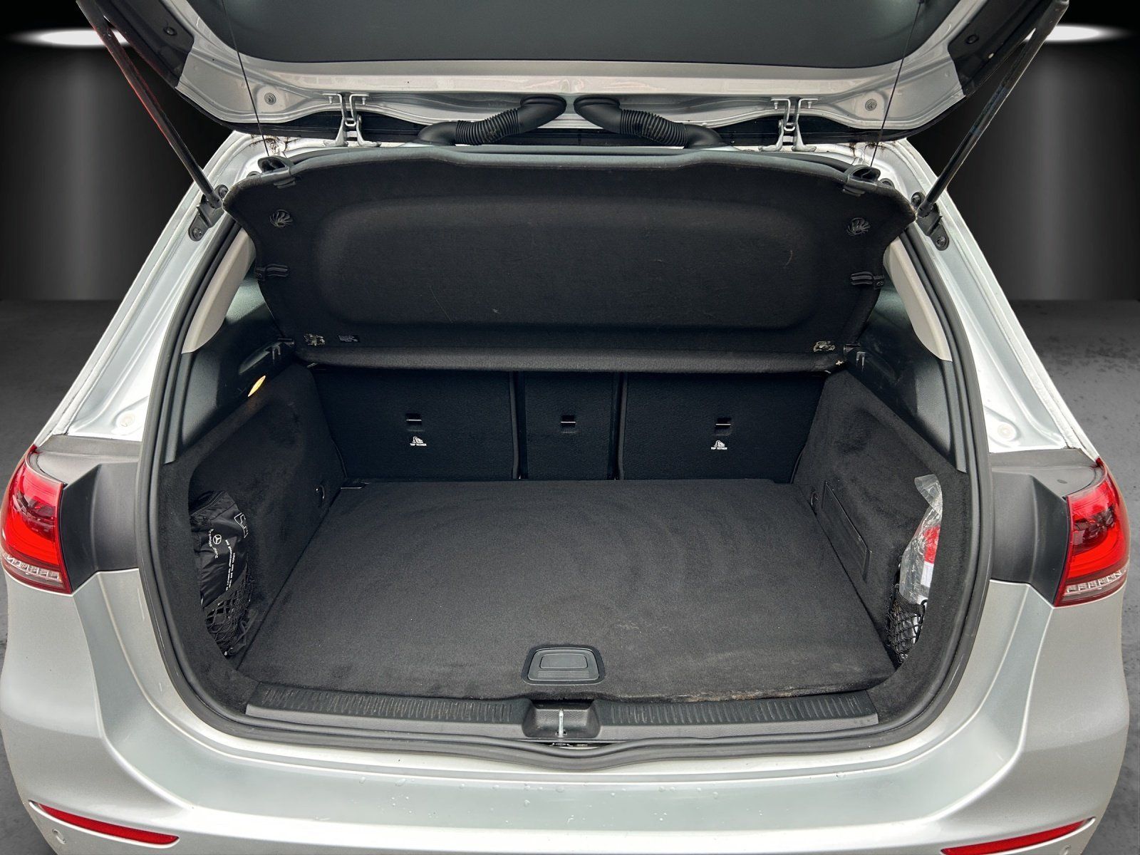 Fahrzeugabbildung Mercedes-Benz B220 4M Progr NavPrem LED Busines SHZ Pano Kamra